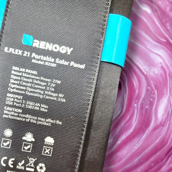 Renogy - E.FLEX 21 Portable Solar Panel - Black - Picture 4 of 9